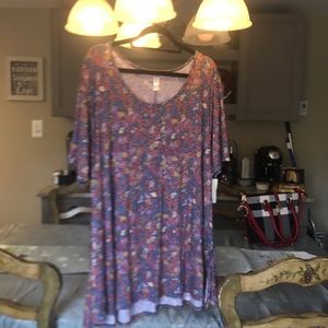 Lularoe Perfect T